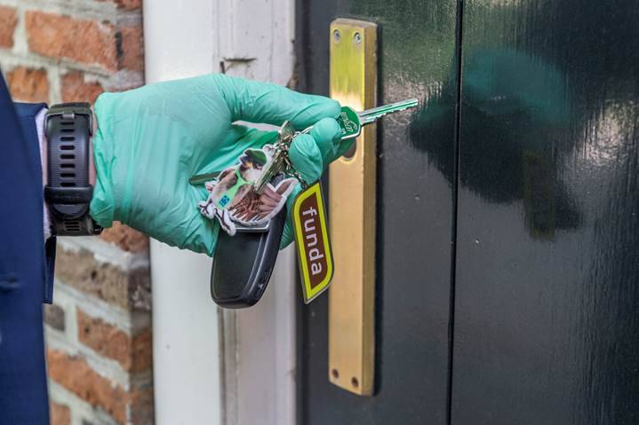 Zelfcheck bezichtiging tijdens COVID-19