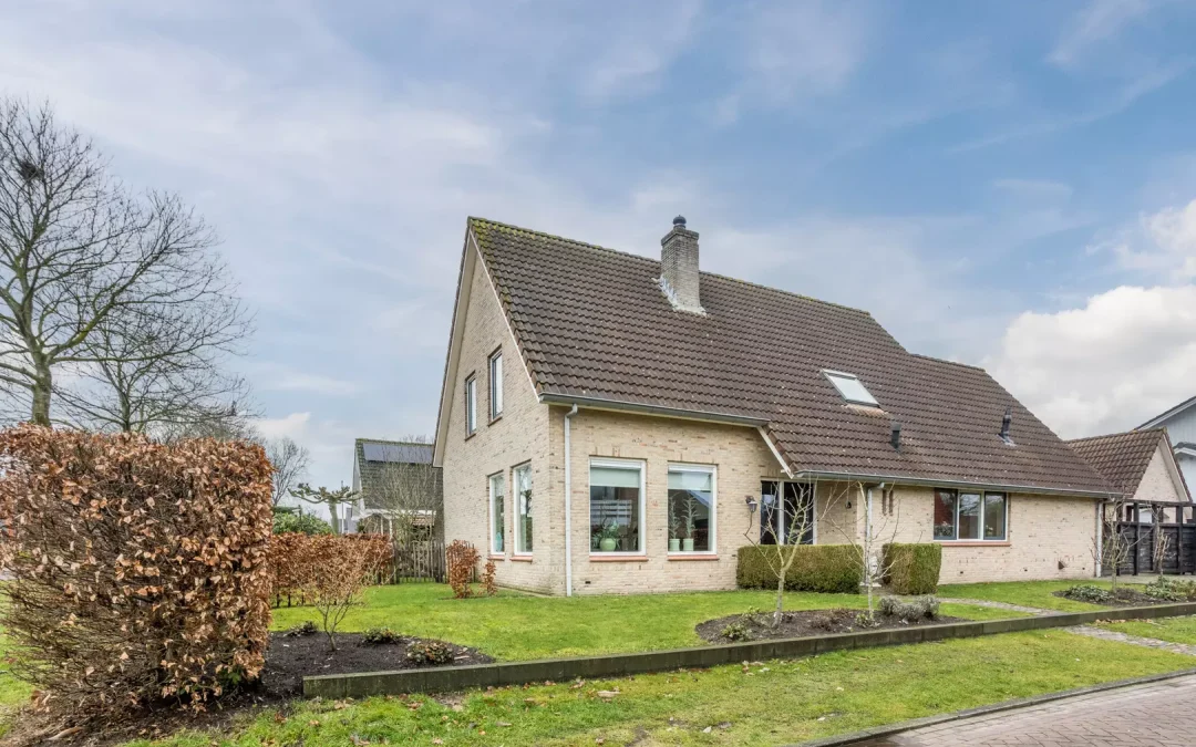 BORGER, Trechterbeker 23